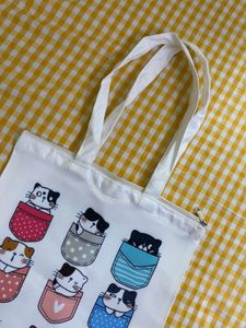 Cute Cat Print Tote Bag Length 15/1/2 Breadth 13