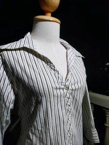 Striped 3/4 Sleeve Button-Down