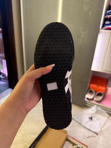 Onitsuka Tiger Sneakers