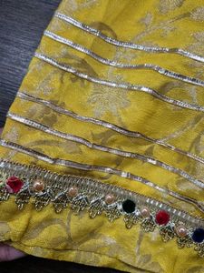 Short  Stylish Kurti With Typical Patiala Salwar