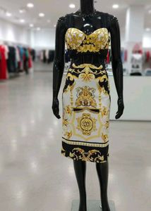 Elegant Patterned pencil Skirt high waist With Top