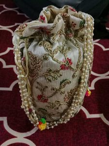 Wedding Handbag..New With Tag.. Negotiable