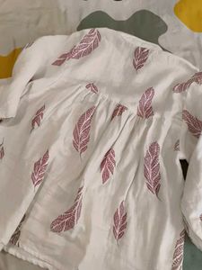 Feather Print Long Sleeve Tunic