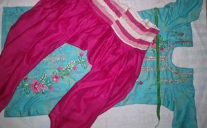 Floral Embroidered Kurta