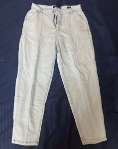 Light Wash Denim Jeans