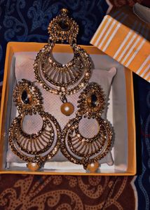 Earring with mangtika🍂