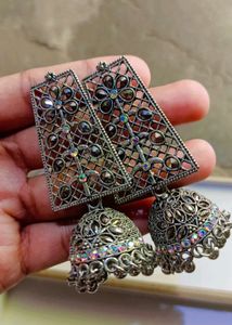 Beautiful New Trendy Earring