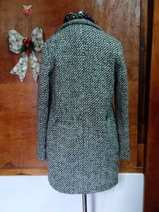 Stylish Tweed Coat with inner turtle neck top