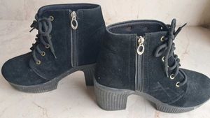 Girls Beautiful Long Shoes Just Like Brand New