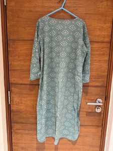 Elegant GREEN  Printed Kurta- w/ Price tag