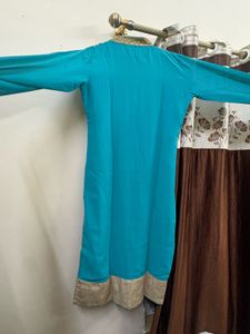 Elegant Blue Embroidered Kurta