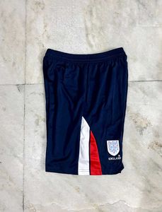UMBRO ENGLAND 1998 RETRO FOOTBALL SHORTS