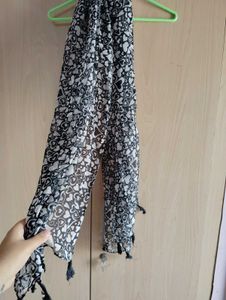 Heart Print Scarf