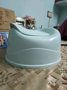 Infant Potty Toilet With Removable Tray & Lid