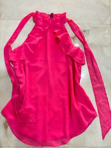 🎀💞Pink Forever New Chiffon Petite Halter neck