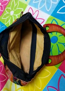 Handbag with Wooden Handle