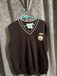 Brown Knit Vest with Patch