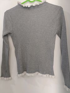 Women Woolen Top