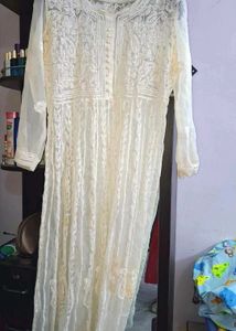 OffWhite Chikenkari Kurti