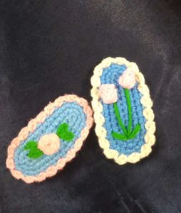 Crochet Flower Hairclips.