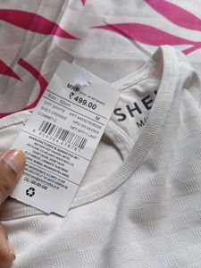 Very pretty Elegant White Midi Dress 😍