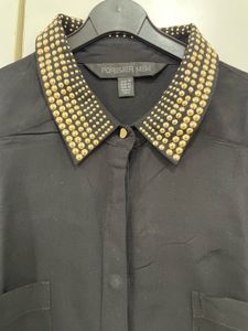 ⚡️Bollywood-Ready Bling!🌟ForeverNew Gold Stud Top