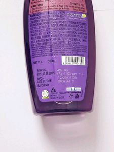Fiama Blackcurrant And Bearberry Shower Gel 500ml