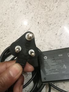 HP LAPTOP  65W NEW ORIGINAL CHARGER