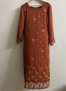 heavy embroidery crep suit