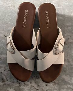 Luna Blu White Buckle Slides