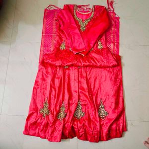 Gulnaar – Elegant Silk Kurti in Rani Pink 🌺