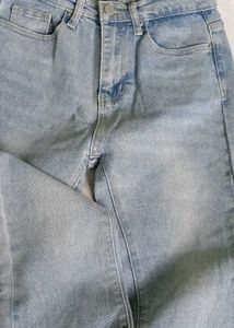 Cropped Flared Jeans | Light Wash | Size S