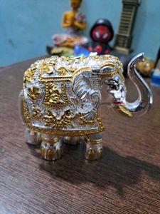 Elegant Elephant Showpiece