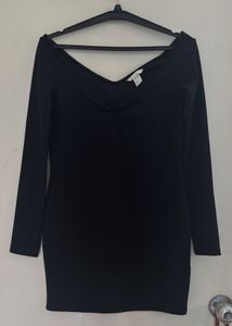 H&amp;M V NECK DRESS