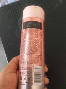 Lakme Peach Milk Moisturizer