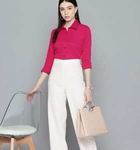 Regular Fit Pink Solid Casual Shirt