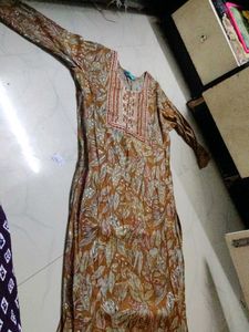 Elegant Brown Floral Print Kurta sets