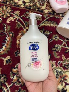 Skye Rose Love Body Lotion