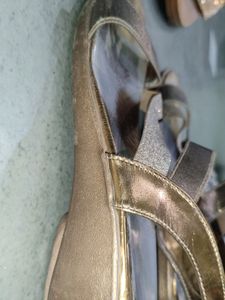 Branded Sandal In Just 80/-