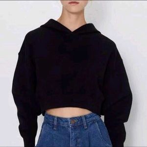 Zara Black Cropped Hoodie 🖤