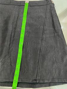 Zara Basic Women’s Skirt