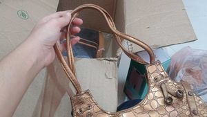 Handbag