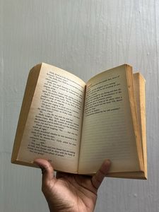 P.S. I love you by Cecelia Ahern