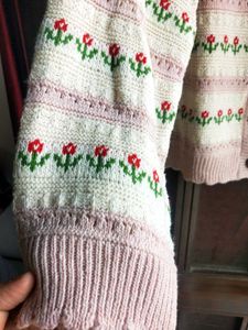 Floral Knit Cardigan URBANIC