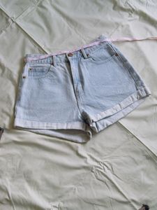 Trendy Shorts