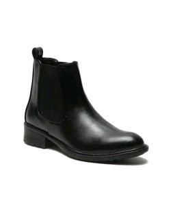 Black Boots 👢