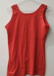 Set Of 2 Sleevless Top