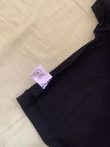 Black Cropped Tee