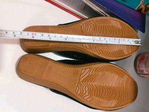 MRID Black Flip Flops