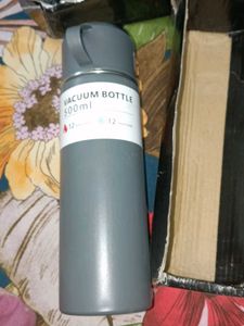 Vaccum Flask Set Of 3 Cups